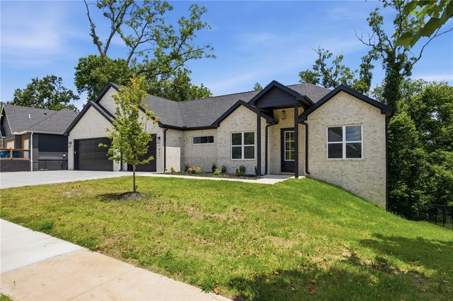 1421 Lee Street, Pea Ridge, AR 72751