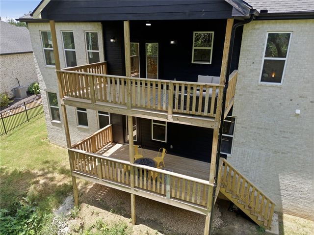 1421 Lee Street, Pea Ridge, AR 72751