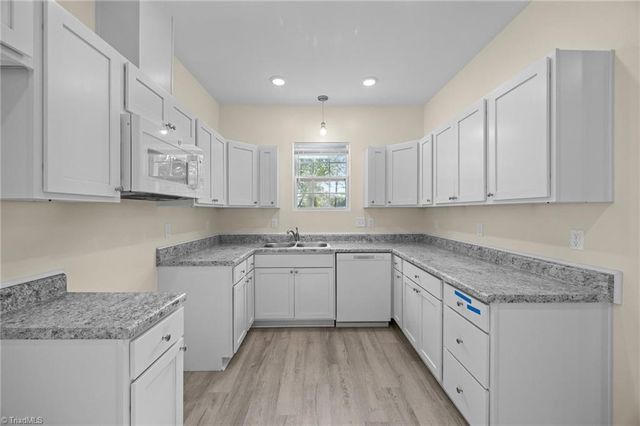 907 Caldwell Street, Greensboro, NC 27406