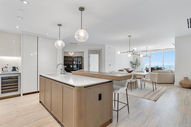 525 N Fort Lauderdale Beach Boulevard 1801, Fort Lauderdale, FL 33304