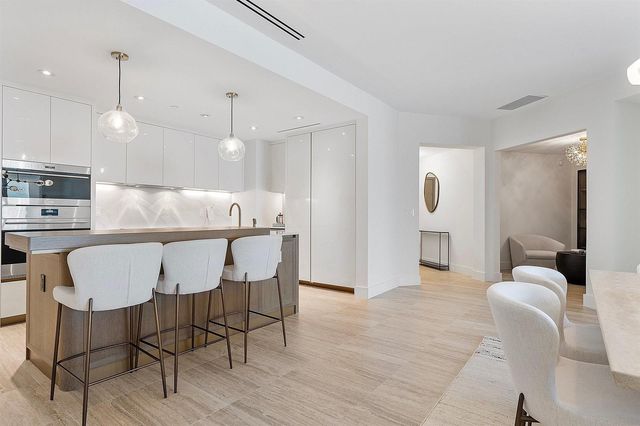 525 N Fort Lauderdale Beach Boulevard 1801, Fort Lauderdale, FL 33304