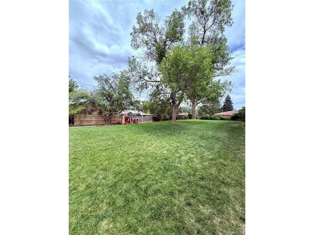 11124 Cherokee St, Northglenn, CO 80234
