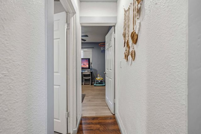 17 W 6th St, Stockton, CA 95206