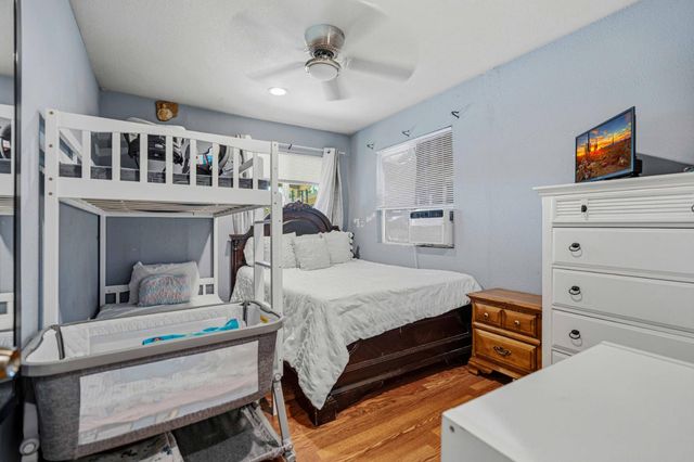 17 W 6th St, Stockton, CA 95206