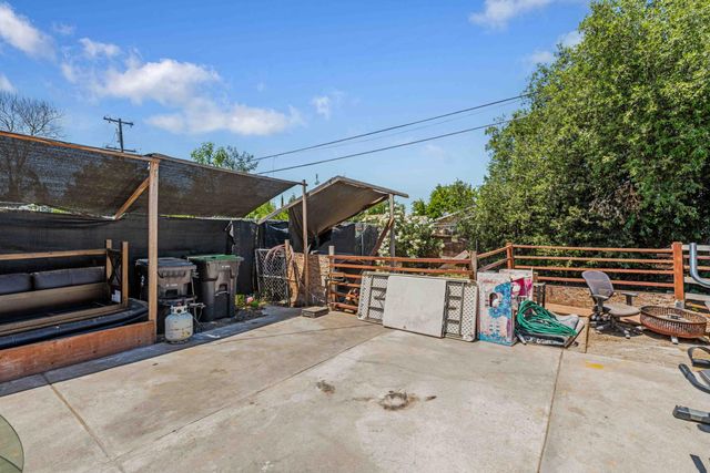 17 W 6th St, Stockton, CA 95206