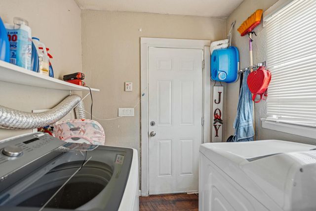 17 W 6th St, Stockton, CA 95206