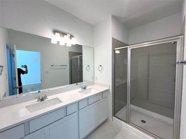 302 Elm Branch TRL, Taylor, TX 76574