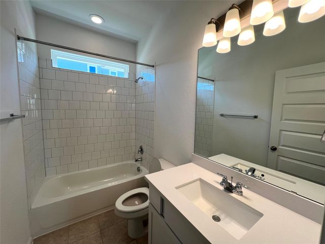 302 Elm Branch TRL, Taylor, TX 76574