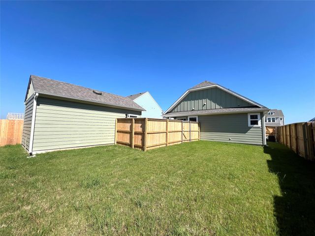 302 Elm Branch TRL, Taylor, TX 76574