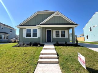302 Elm Branch TRL, Taylor, TX 76574