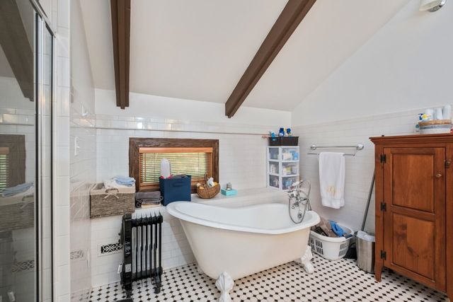 121 PENNY LN, Greenville, VA 24440