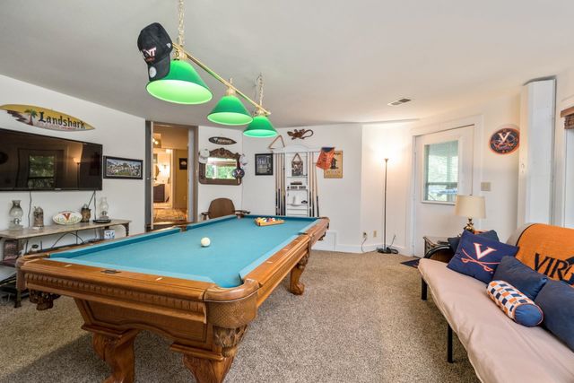 121 PENNY LN, Greenville, VA 24440