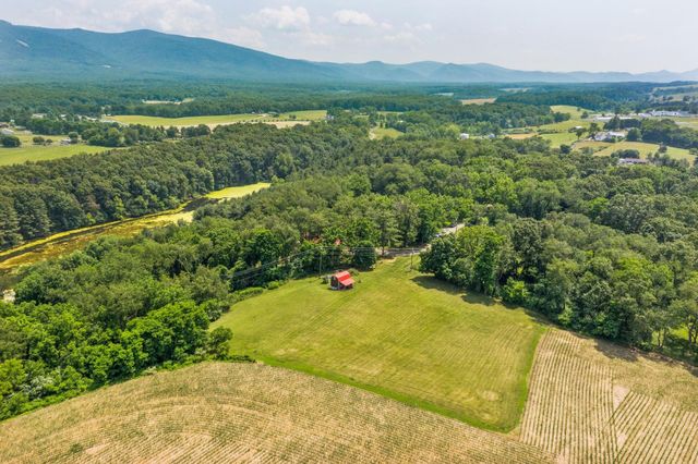 121 PENNY LN, Greenville, VA 24440