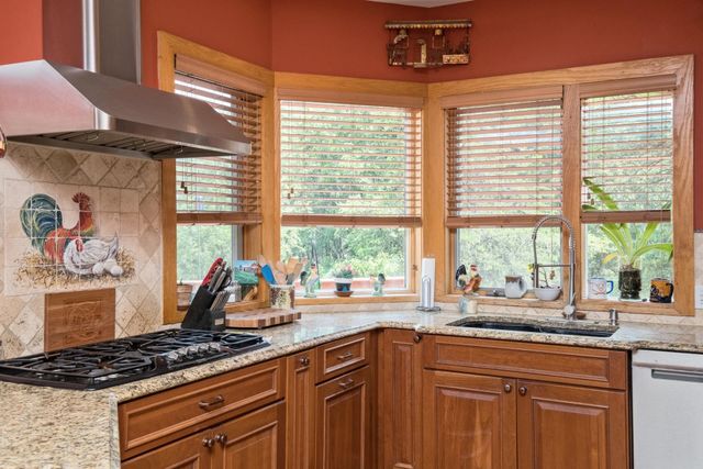 121 PENNY LN, Greenville, VA 24440