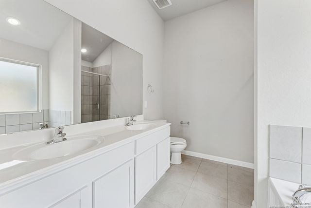 6251 Desert Aloe, San Antonio, TX 78245