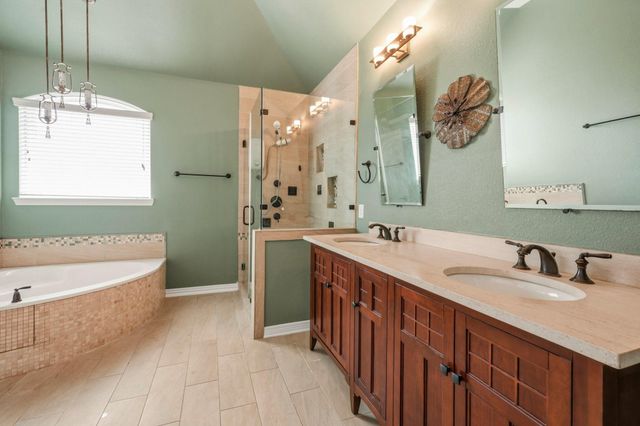 2708 Bolgheri Lane, League City, TX 77573
