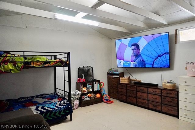 6505 Shaver Road, Lavaca, AR 72941