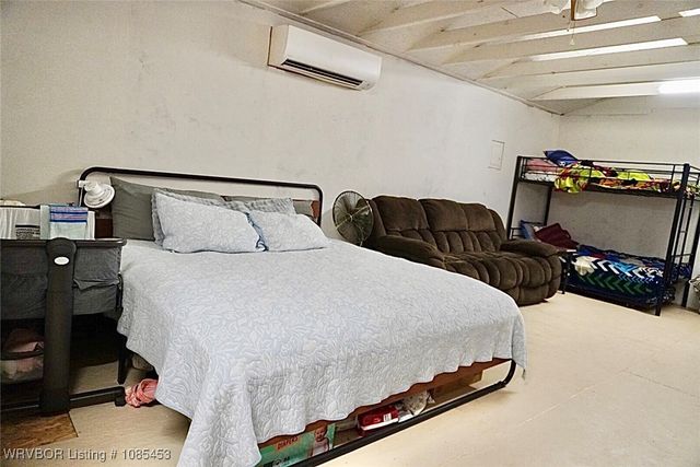 6505 Shaver Road, Lavaca, AR 72941