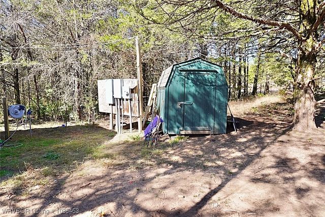 6505 Shaver Road, Lavaca, AR 72941