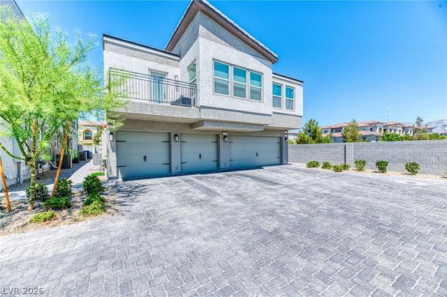 264 Banished Avenue 2, North Las Vegas, NV 89031