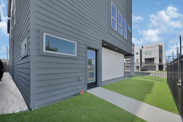 3313 Baer Street, Houston, TX 77020