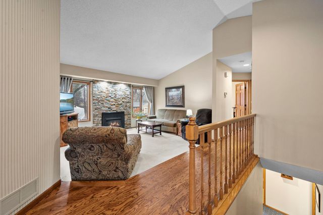 9385 Odean Avenue NE, Otsego, MN 55330