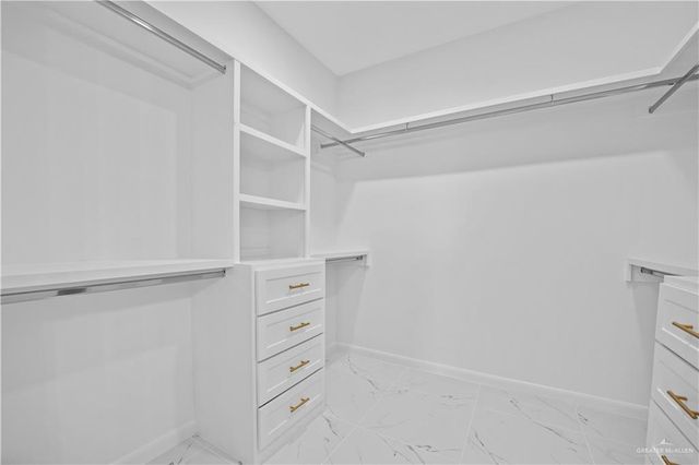 3701 S Apex Street, Edinburg, TX 78542