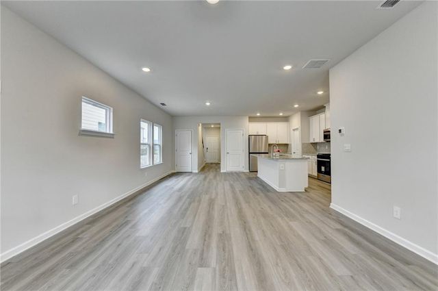 2357 Whitworth Street, Lawrenceville, GA 30044