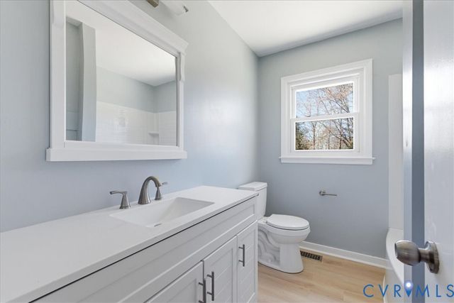 2632 Mountain View Rd, Powhatan, VA 23139