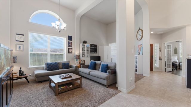 6 Newgrove Court, The Woodlands, TX 77354