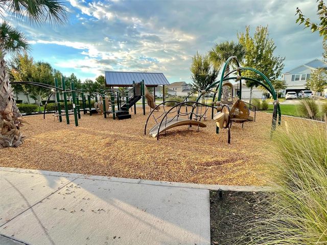 1543 CROSS PRAIRIE PARKWAY, Kissimmee, FL 34744