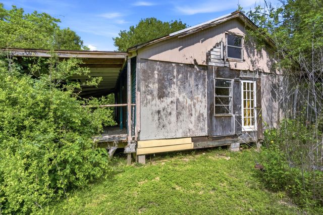 19402 Westwood Drive, Alvin, TX 77511