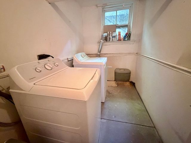 35 Westbourne Ter 2, Brookline, MA 02446