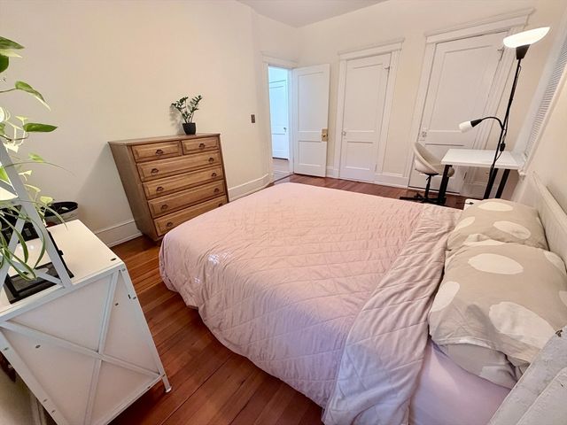 35 Westbourne Ter 2, Brookline, MA 02446