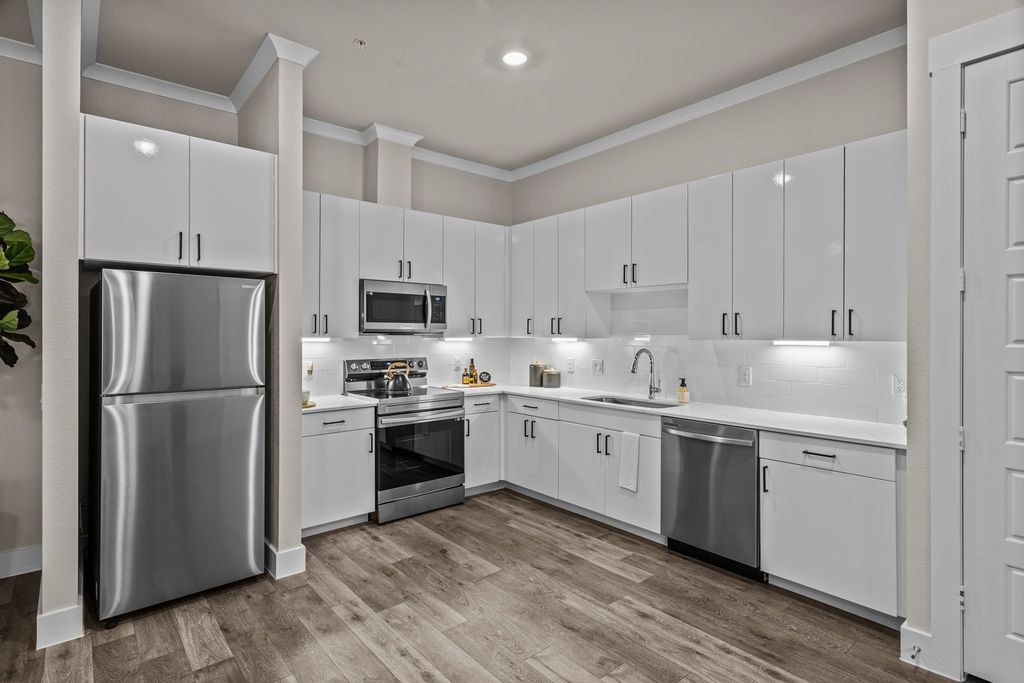 3279 Ganzer Road W 316A, Denton, TX 76207