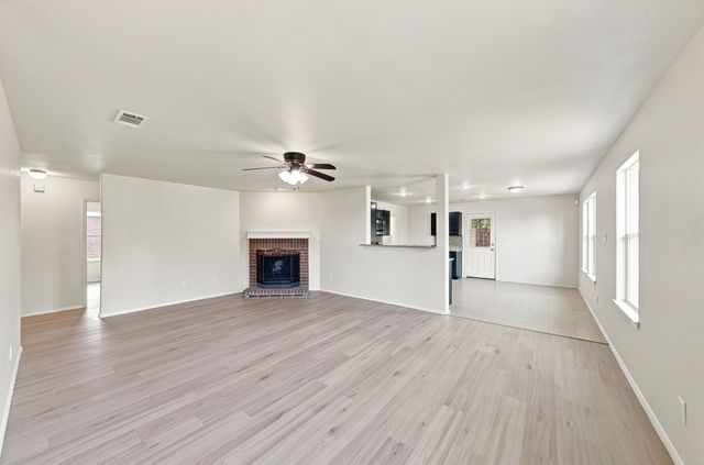 40 Daisy Drive, Fate, TX 75087