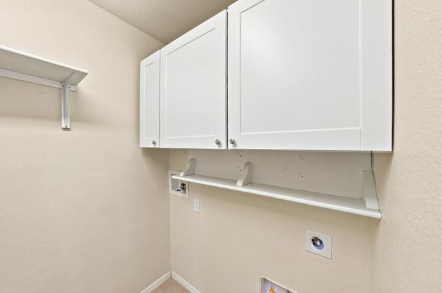 40 Daisy Drive, Fate, TX 75087