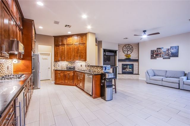 2279 Pacini Court, Henderson, NV 89052