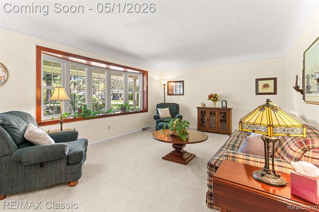 11807 Francis Avenue, Plymouth, MI 48170