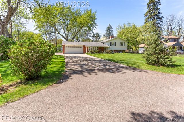 11807 Francis Avenue, Plymouth, MI 48170
