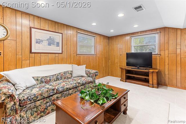 11807 Francis Avenue, Plymouth, MI 48170
