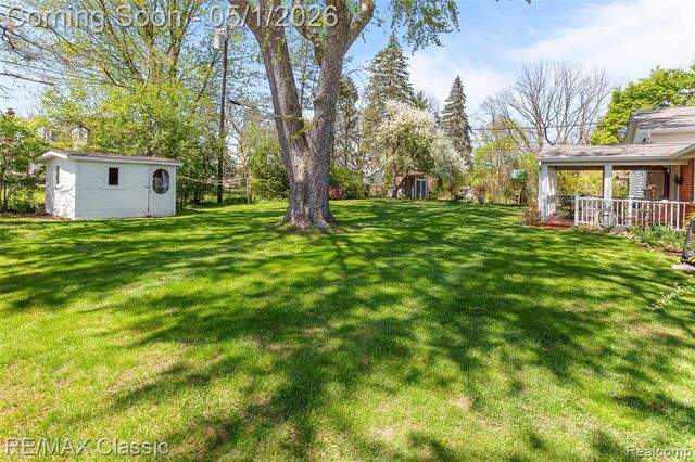 11807 Francis Avenue, Plymouth, MI 48170