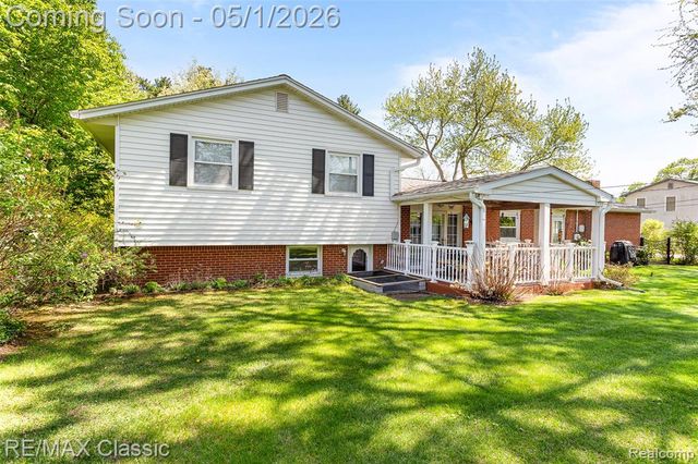 11807 Francis Avenue, Plymouth, MI 48170