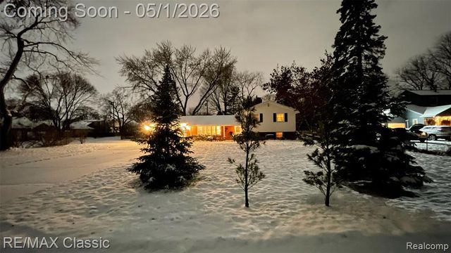 11807 Francis Avenue, Plymouth, MI 48170