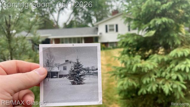 11807 Francis Avenue, Plymouth, MI 48170