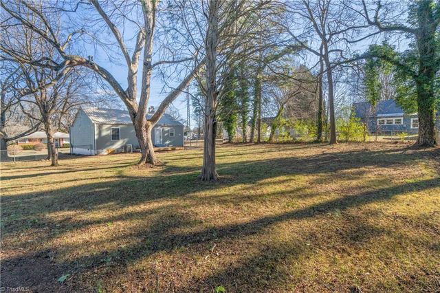 408 Beckner Street, Lexington, NC 27292