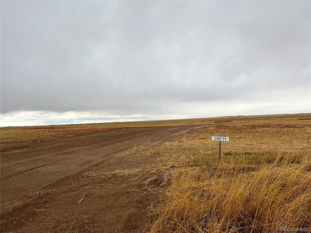 CR 98, Nunn, CO 80648