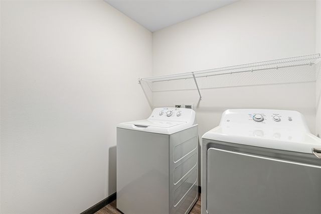 2877 Spring Rose Circle 307, Coralville, IA 52241