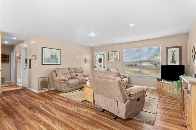 1775 NW 660 Road, Kingsville, MO 64061