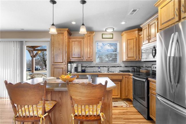 1775 NW 660 Road, Kingsville, MO 64061